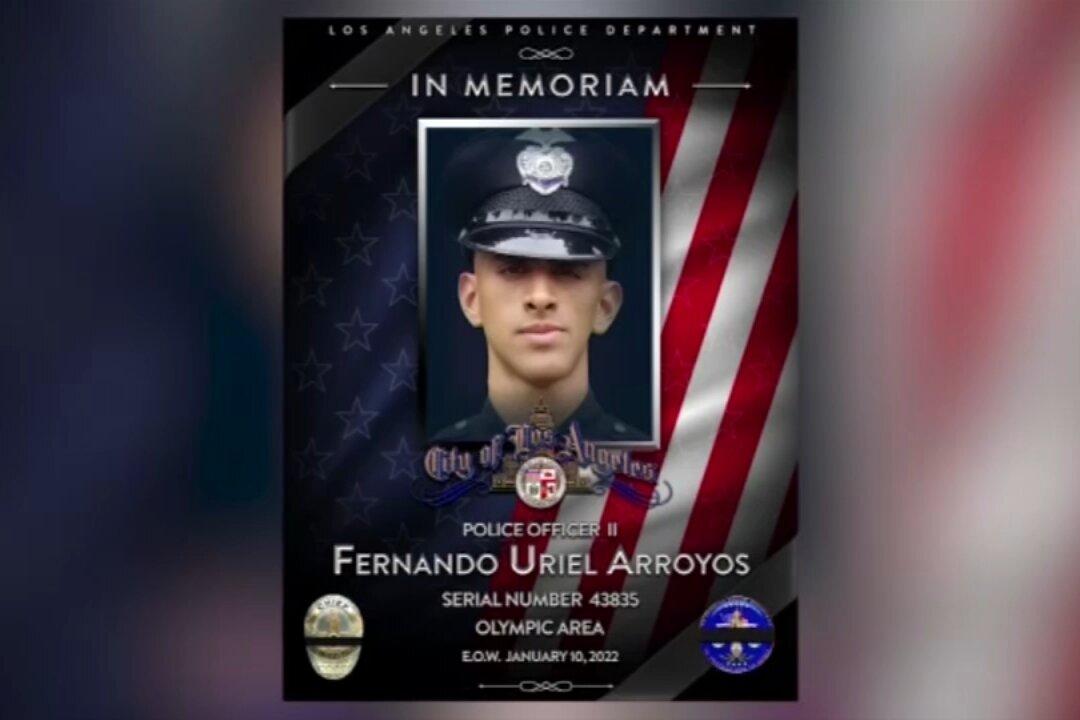 Charges Filed Against 4 in Slaying of Off-Duty LA Officer