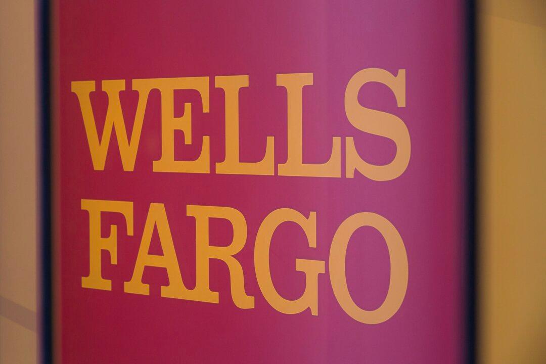 Wells Fargo Beats Profit Estimates on Uptick in Loan Demand, Cost Cuts