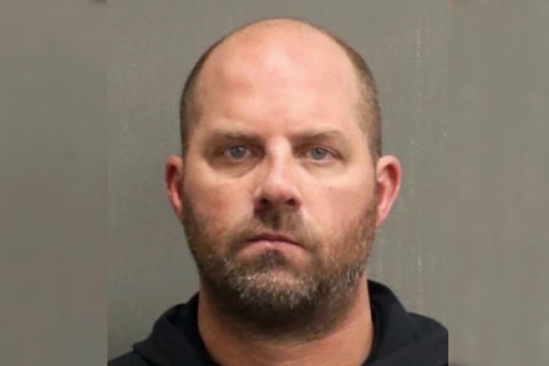 Ex-Alabama QB Jay Barker Charged With Domestic Violence