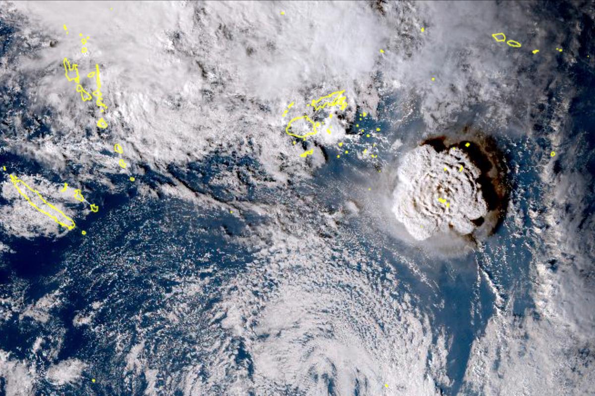 Tsunami-Hit Tonga in Need of ‘Immediate Assistance,’ Official Says