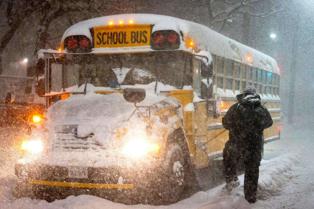 Winter Storm Causing School Closures, Transportation Disruptions in Parts of Ontario