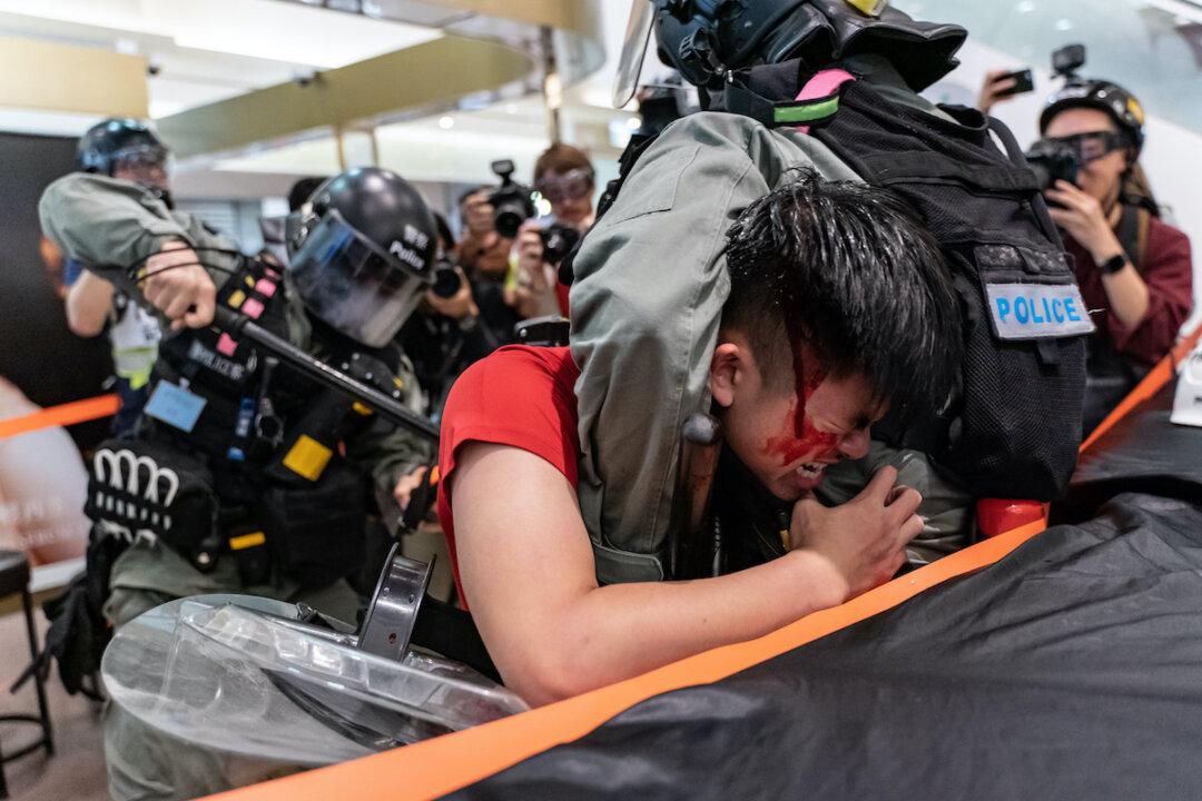 Number of Political Prisoners in Hong Kong Exceeds 1,000 Amid Rapid Deterioration of Human Rights