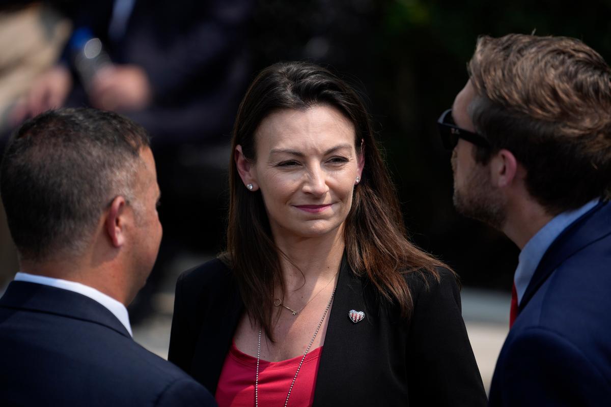 Group Calls on Florida Democrat to Resign Over Comparison of DeSantis to Hitler