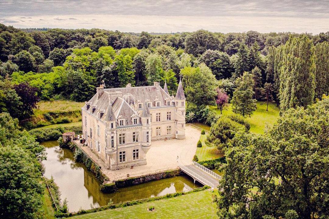 Couple Buys and Renovates Crumbling 15th-Century French Chateau, Here’s How It Looks Now