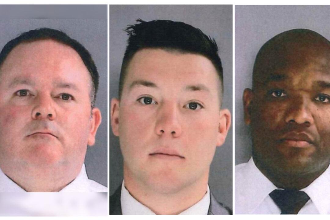 3 Officers Charged in Shooting Death of 8-Year-Old Girl