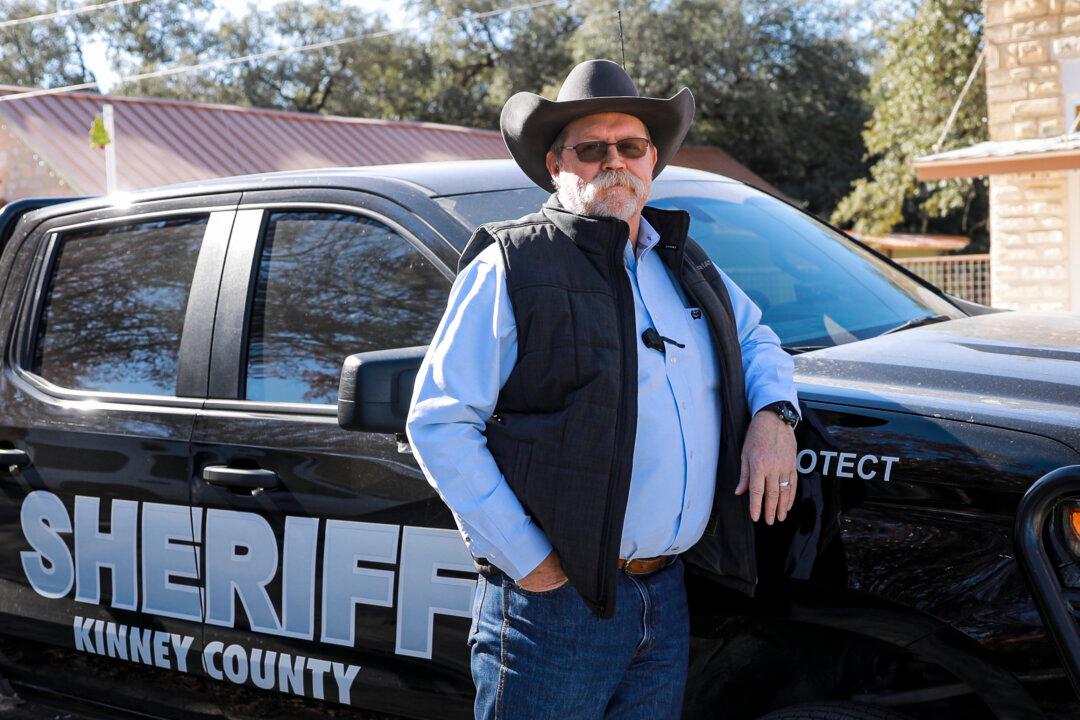 ‘Numerous’ Armed Teachers in Neighboring County School, Says Texas Sheriff