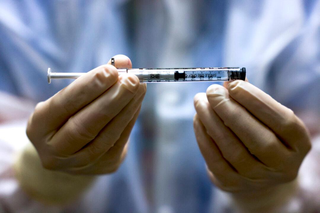 ‘Significantly More’ Adverse Events in COVID-19 Trials Are From Vaccine Recipients Compared to Placebo: Study