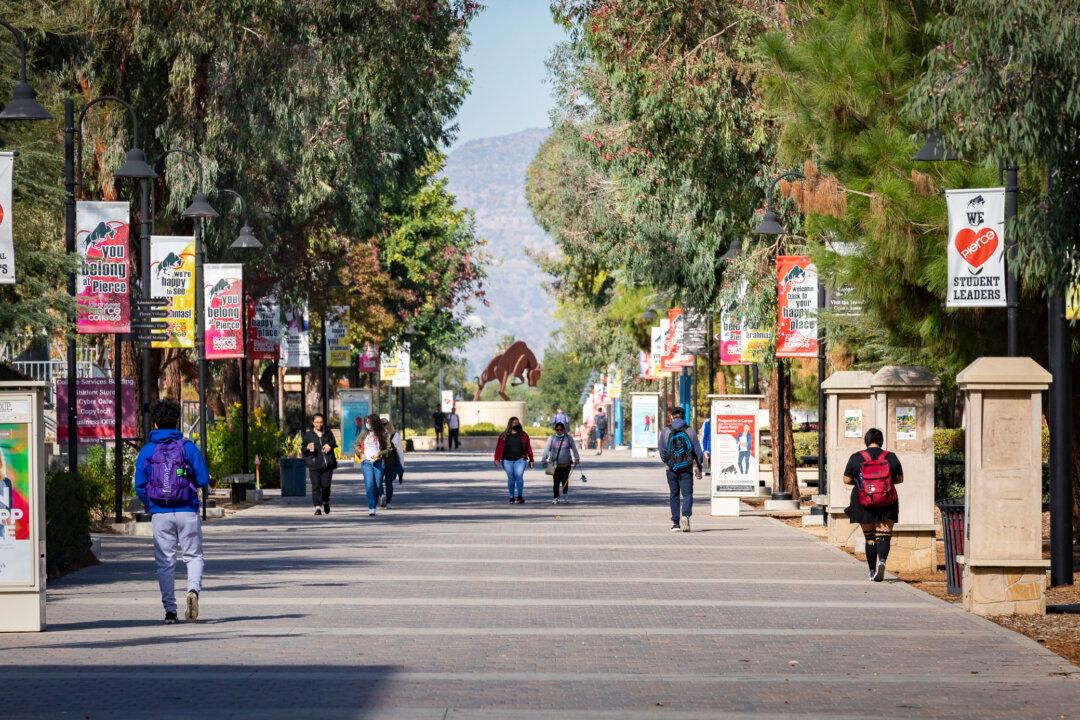 College—a Good Value, or Buyer’s Remorse for Parents