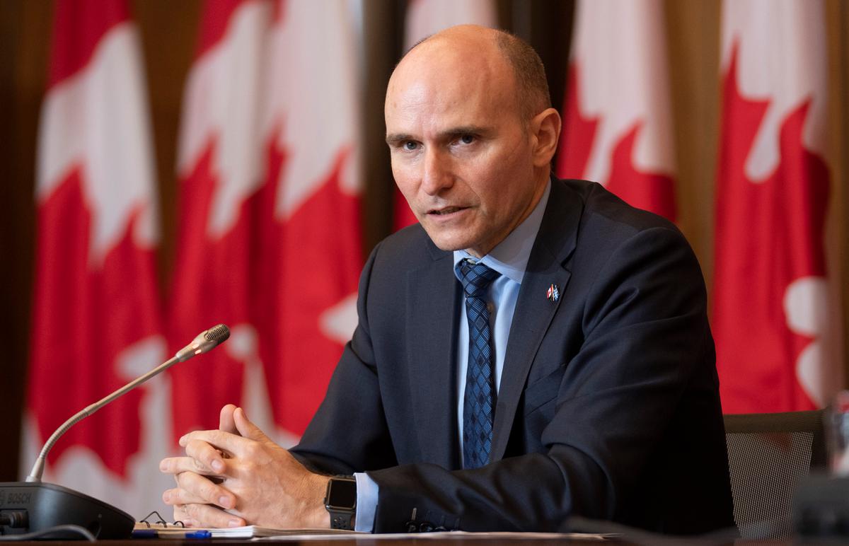 Ottawa Will Soon Announce Changes to Border Measures as Omicron Recedes: Health Minister