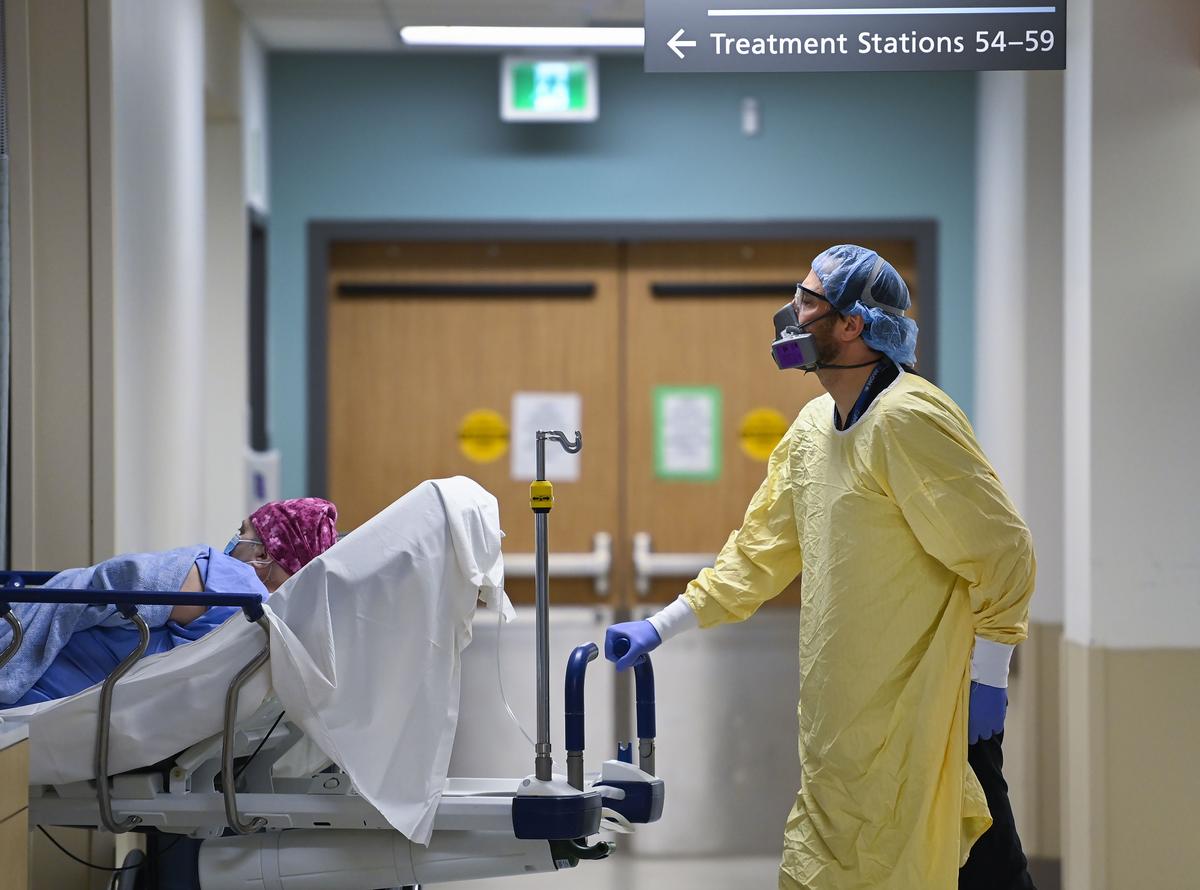 Health Care Wait Times in Canada Hit Record High at 27.7 Weeks: Report