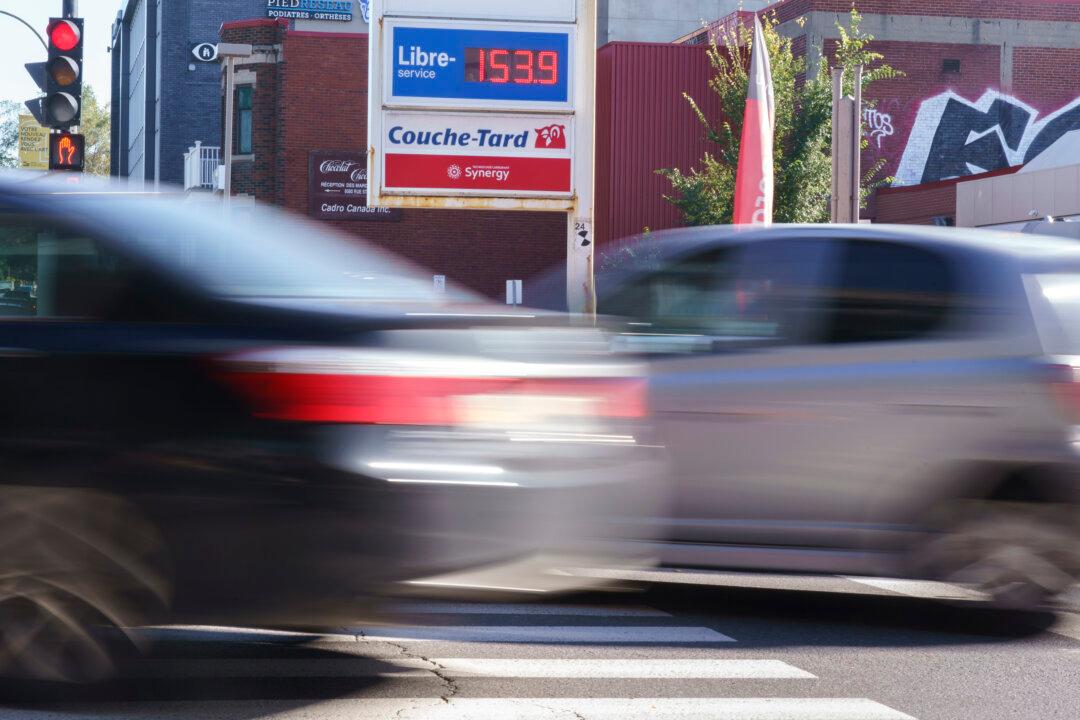 Almost 60 Percent of Canadians Negatively Affected by Rising Food Costs Amid High Inflation, Poll Shows