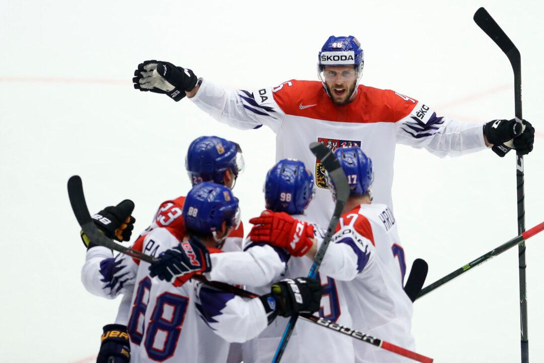 6 Czech Players Test Positive Ahead of Olympic Training Camp