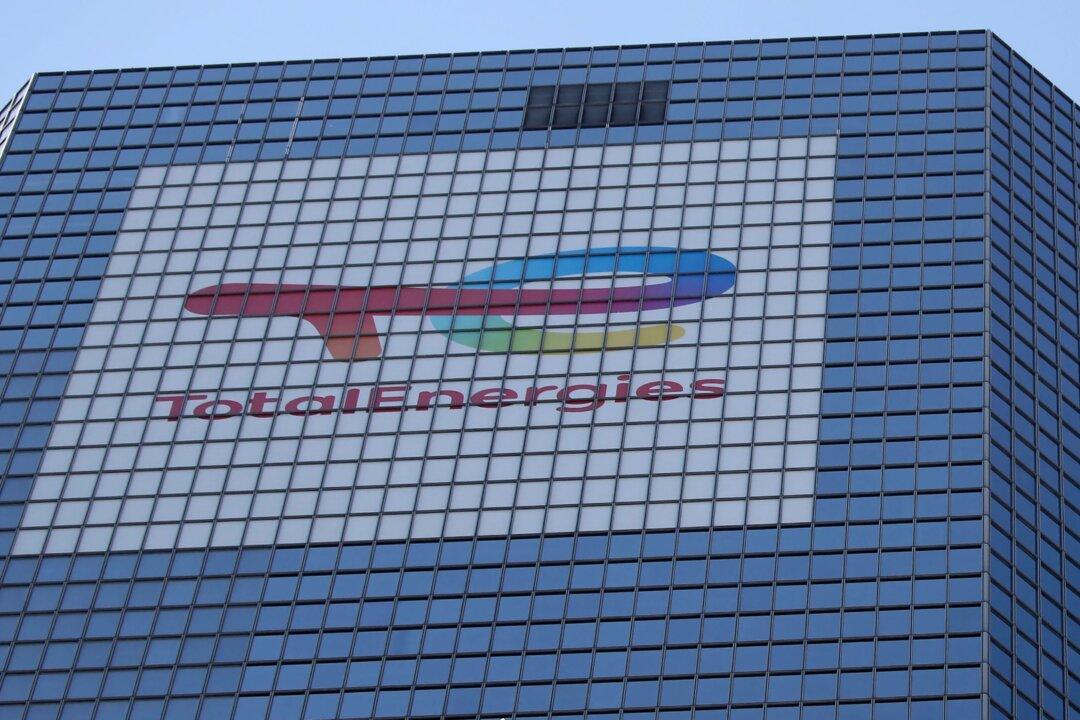 Chevron, Total Exit Burma Over Deteriorating Human Rights