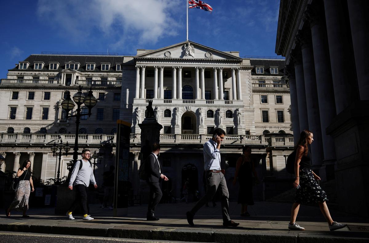 Inflation Will Hit UK Harder Than Any Other Major Economy, Bank of England Warns