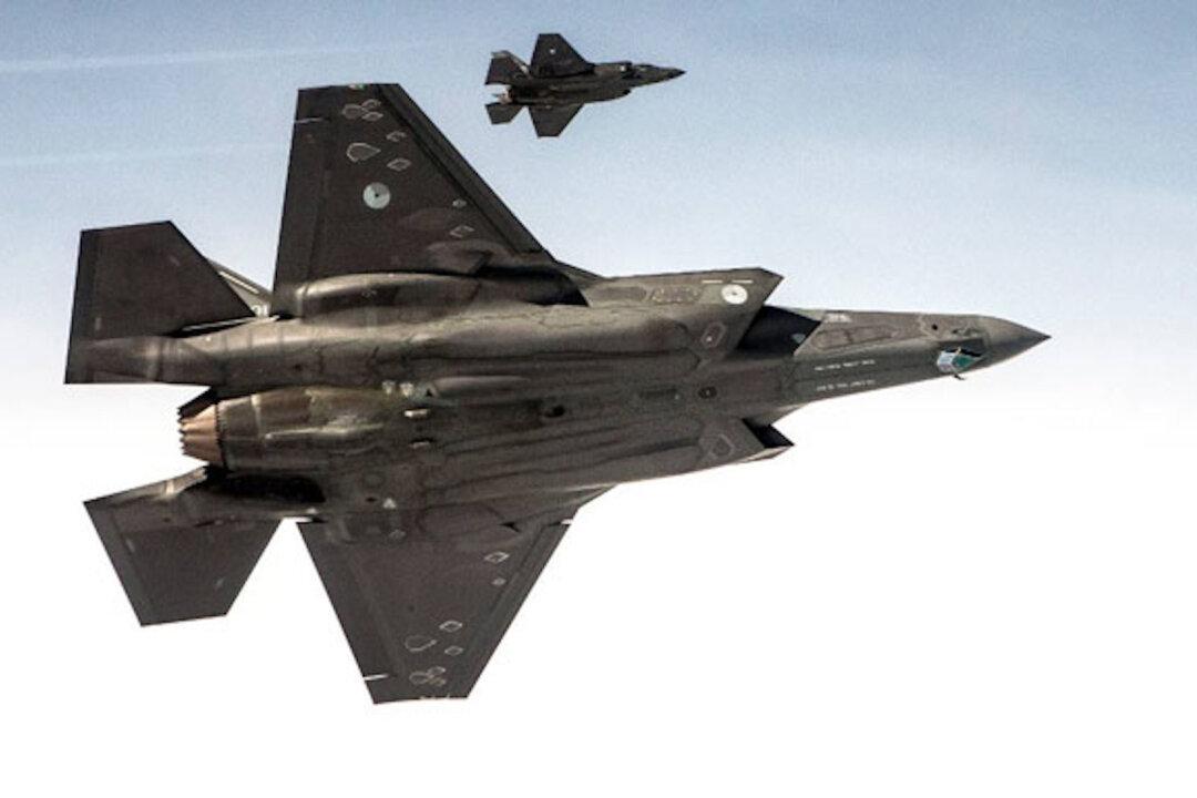 NATO Places Extra Forces on Standby, Deploys Additional Warships and Jets to Eastern Europe