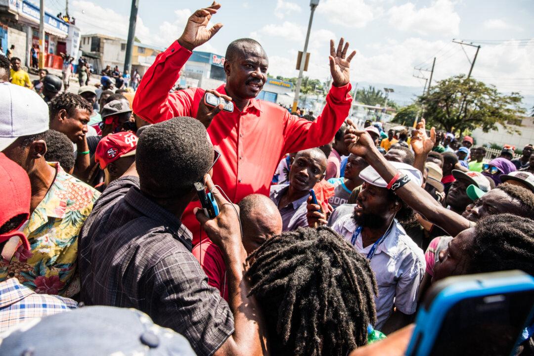 Ex-Senator, Presidential Candidate Deported to Haiti From US