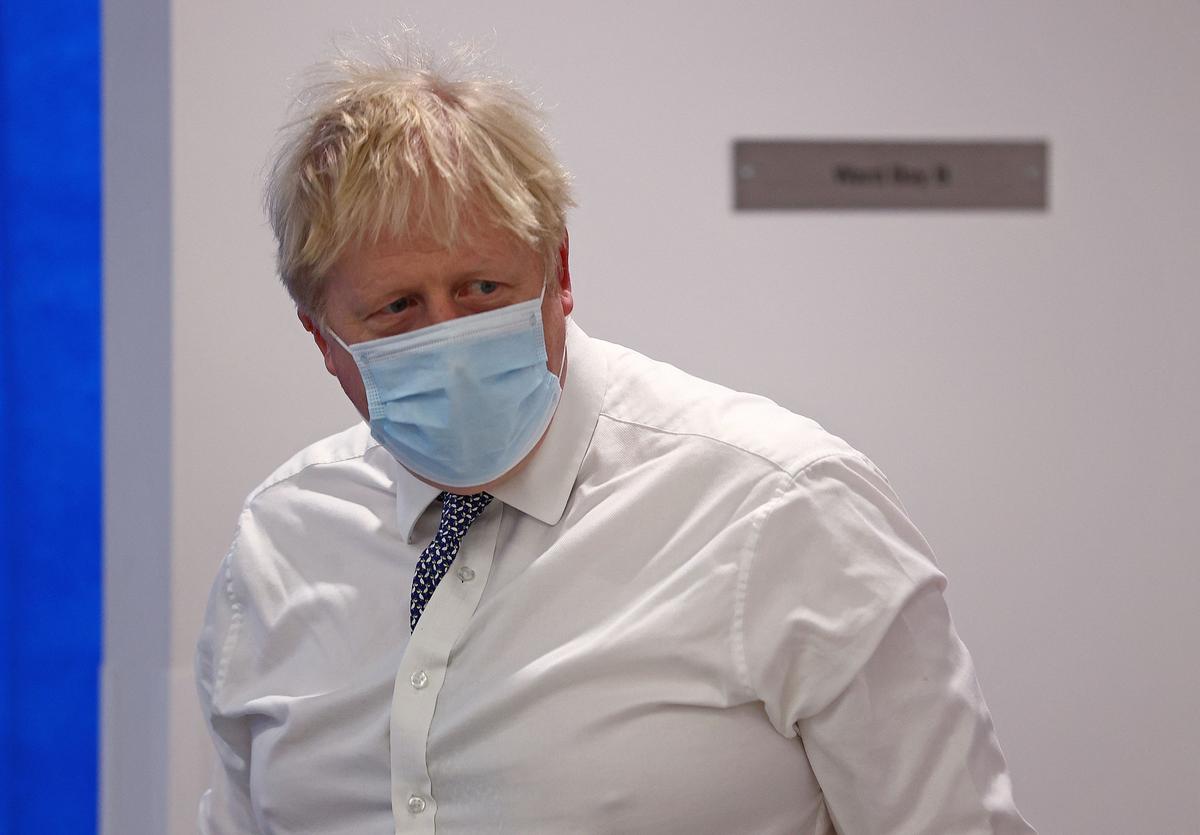 UK’s Johnson Attended Indoor Birthday Celebration During Lockdown, Number 10 Admits