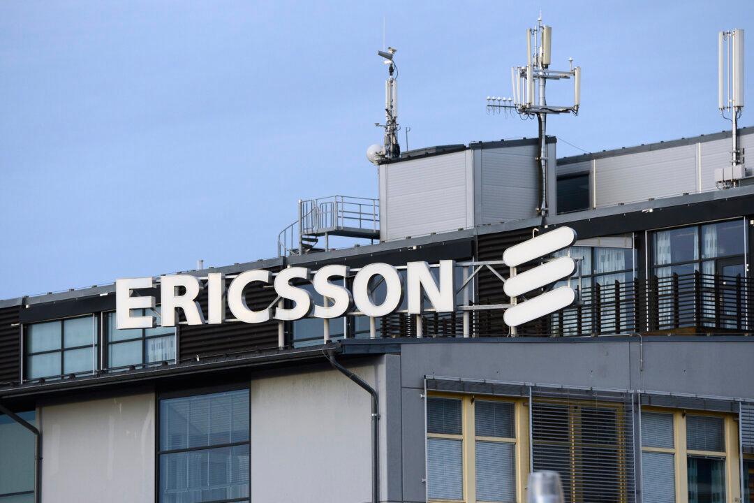 Ericsson Shares Drop Post Q1 Results; Acknowledges DOJ Penalty, Russia Business Suspension