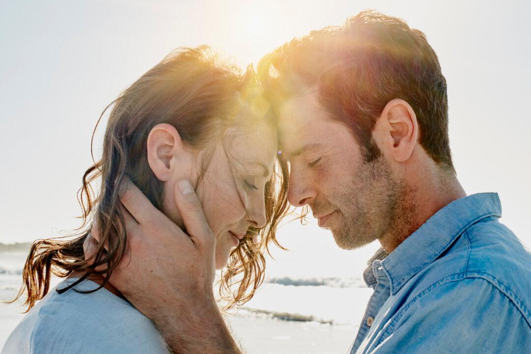 Parenting Matters: The Best Thing You Can Do for Your Children: Love Your Spouse