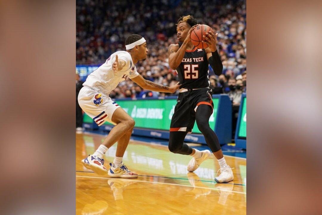 No. 5 Kansas Holds Off No. 13 Texas Tech in Double OT