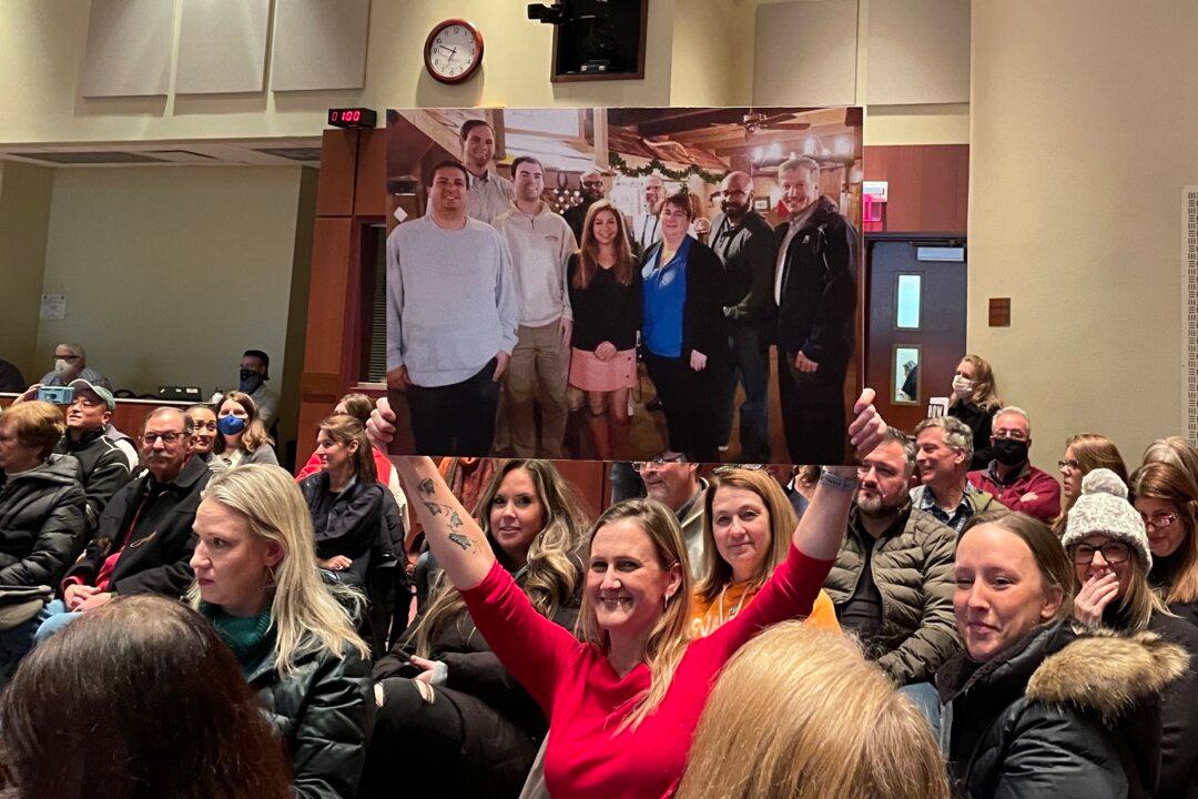 Families of Virginia Students Punished for Challenging Mask Rules Say Mandates Are Illogical