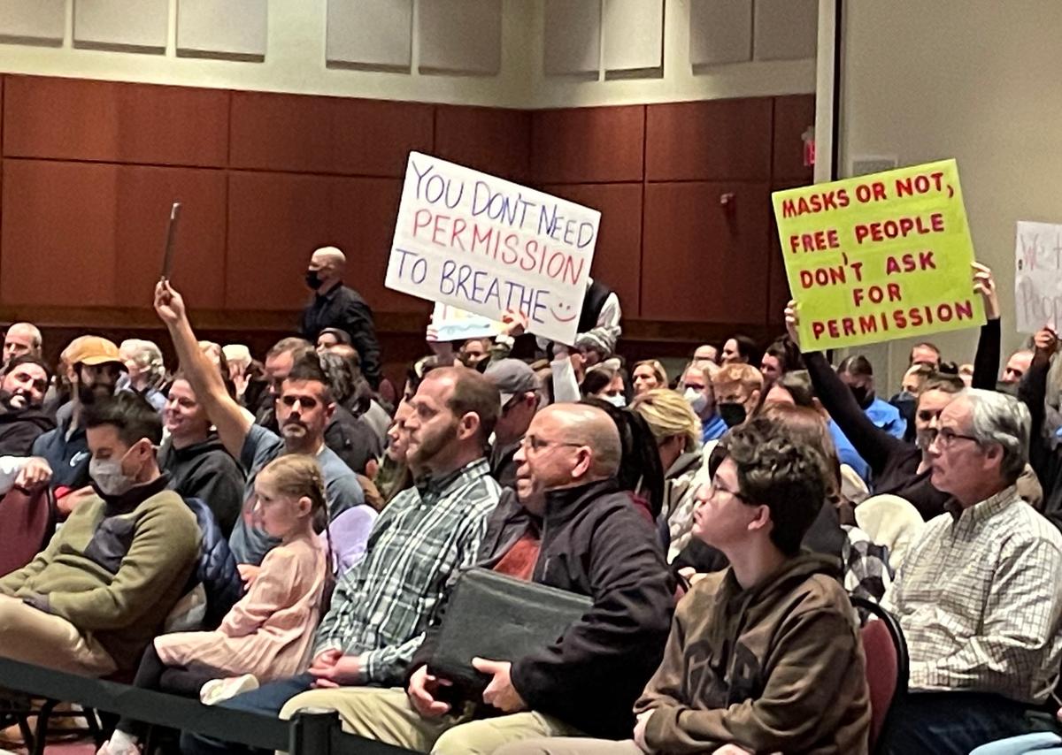 ‘Segregation’: Parents Protest Schools’ Differential Treatment of Unmasked Students in Loudoun County
