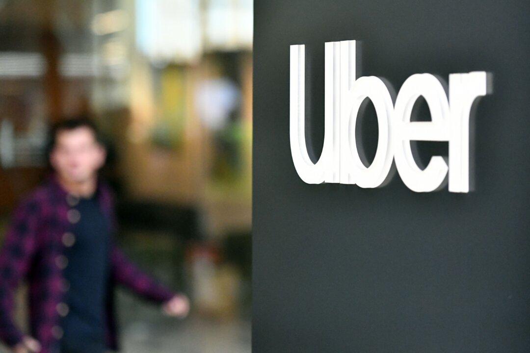 Uber, Australia Post Add Fuel Surcharges in Response to Record Petrol Prices