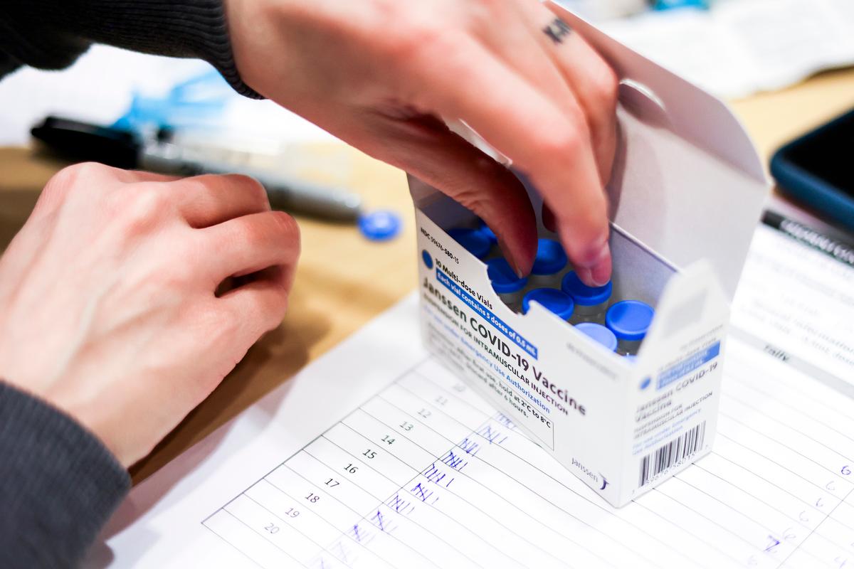 Colorado School District Closes COVID-19 Vaccine Sites After Students Get Shots Without Parents Present