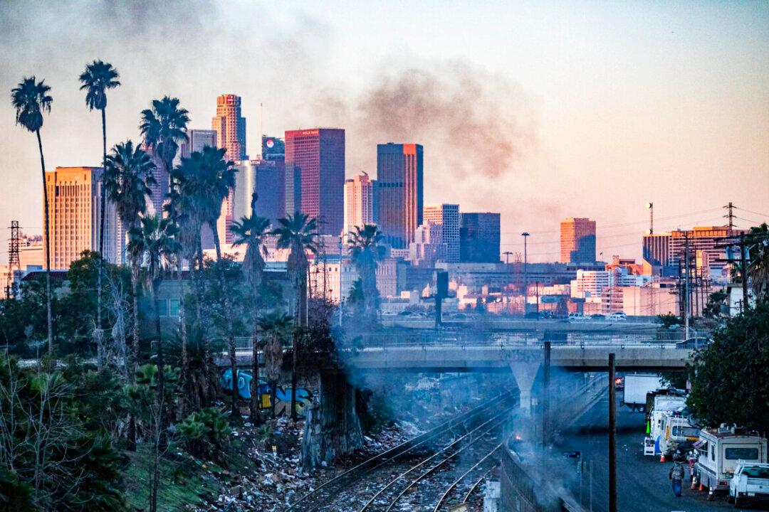 Los Angeles City, County Ordered to Come Up With Solutions to Homeless Crisis