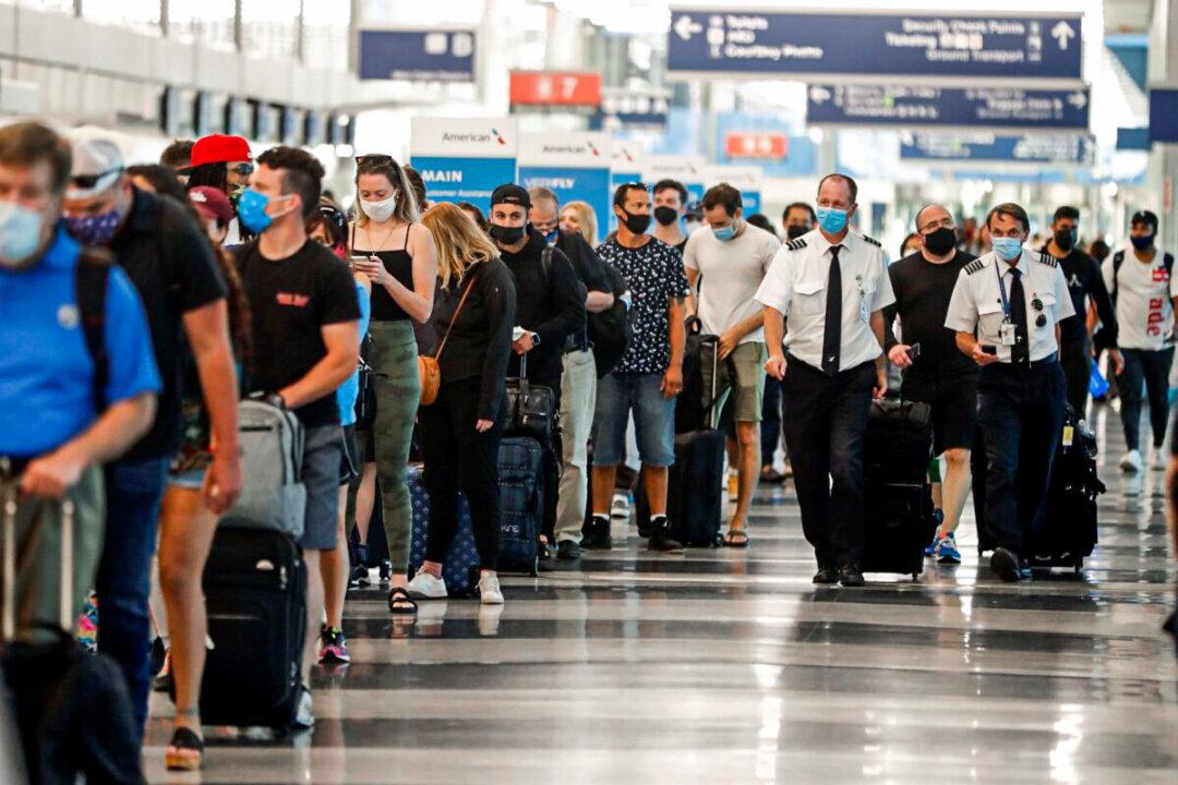 One Third of Airplane Pilots Still Not Flying Due to Pandemic