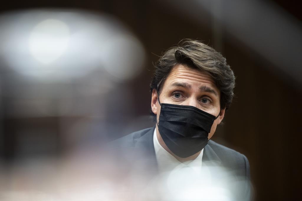 Trudeau Cites ‘Individual Choice’ When Asked If He'll Keep Wearing a Mask Once Mandates End