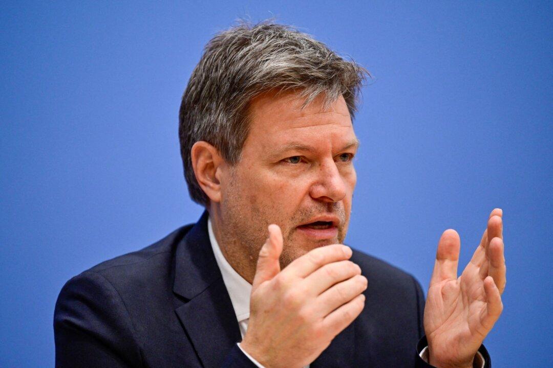 Germany Can Cut Reliance on Russian Oil by End of Summer: Officials
