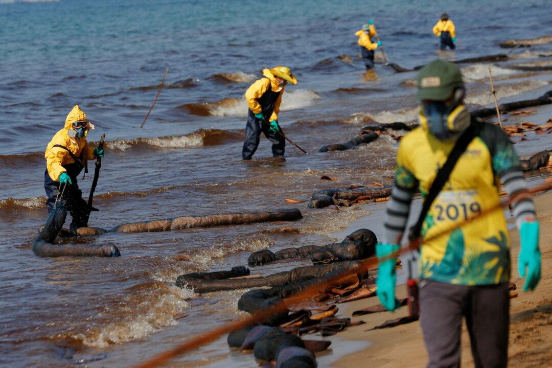 Thai Beach Declared Disaster Area After Oil Spill