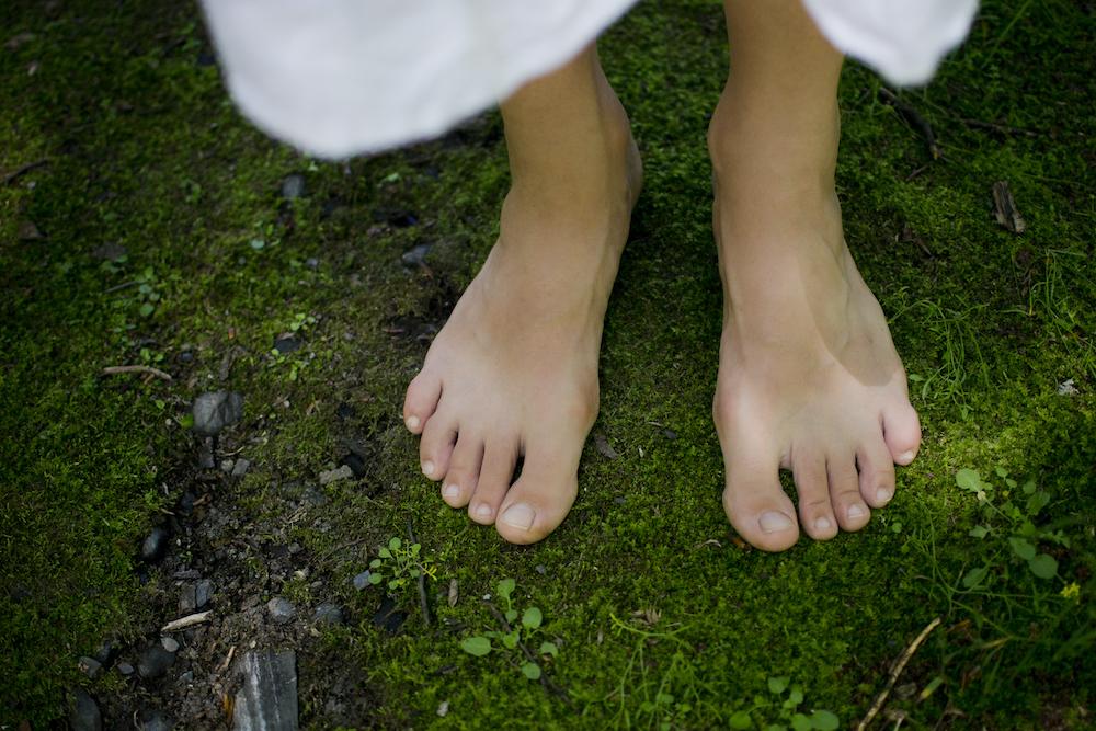 Grounding: Ancient Origins, Health Benefits, and Practices
