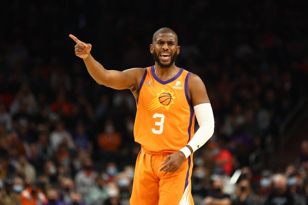 NBA Roundup: Chris Paul’s Triple-Double Propels Suns to 9th Straight Win