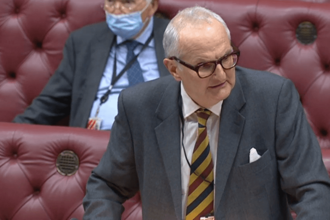 UK Minister Quits Government Over ‘Schoolboy’ Handling of COVID Fraud