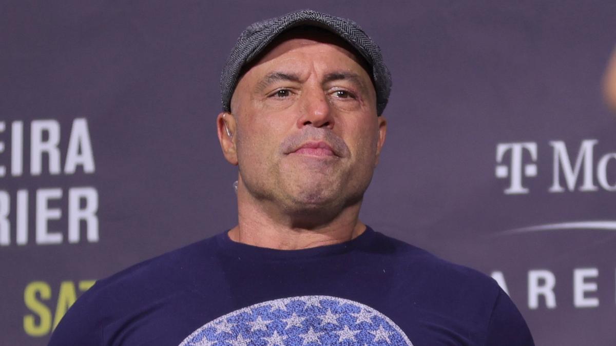 Crosby, Stills Join Nash and Young in Protest Over Joe Rogan’s Spotify Podcast