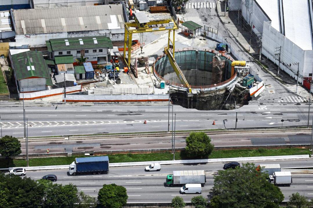 Brazilian Expressway Collapses Over Metro Tunnel Built by Acciona