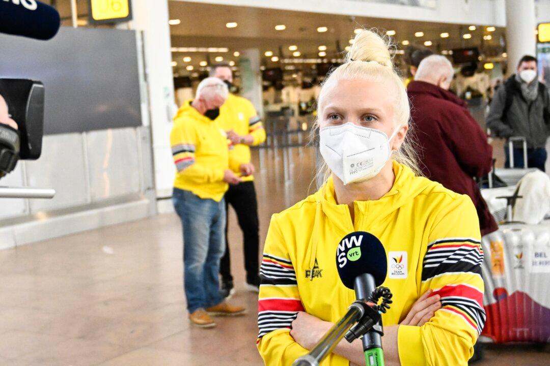 Belgian Skeleton Racer Moved to Olympic Village After Emotional Plea While in COVID Isolation