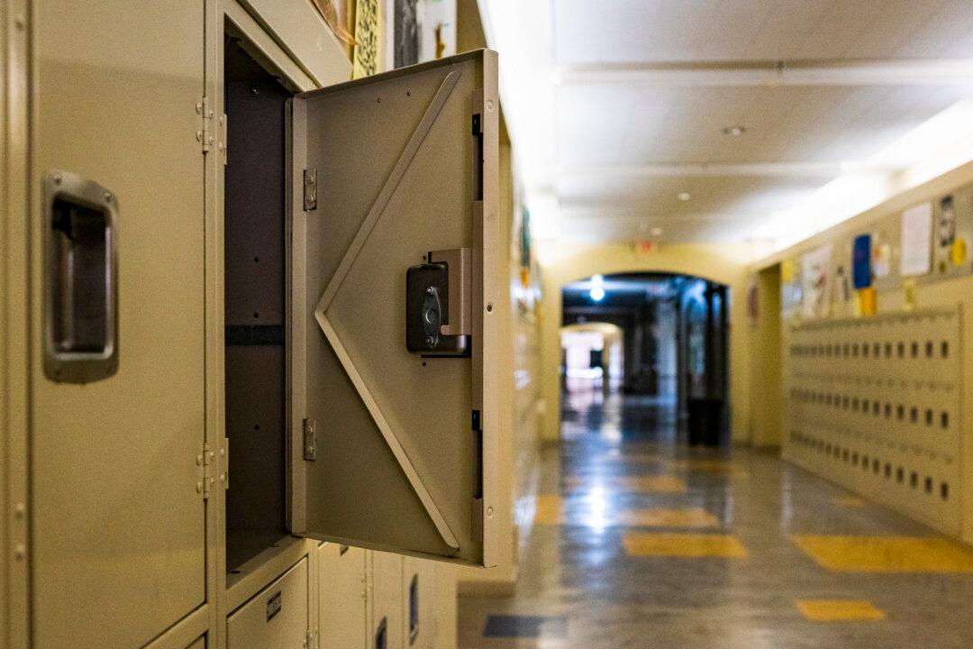 7 California Teachers, Employees Terminated for Rejecting COVID-19 Vaccine