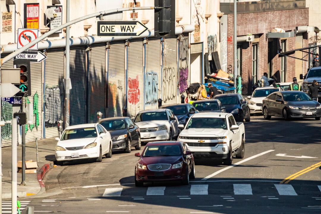 LA City Council to Speed Up Sidewalk Repair Programs