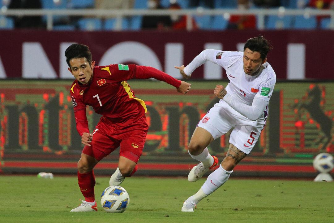 Chinese National Soccer Team Loses to Vietnam, Disqualified From World Cup