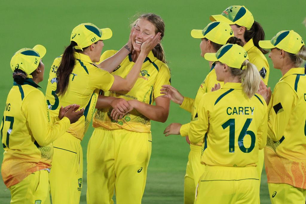 Australian Women’s Cricket Team Retains Ashes