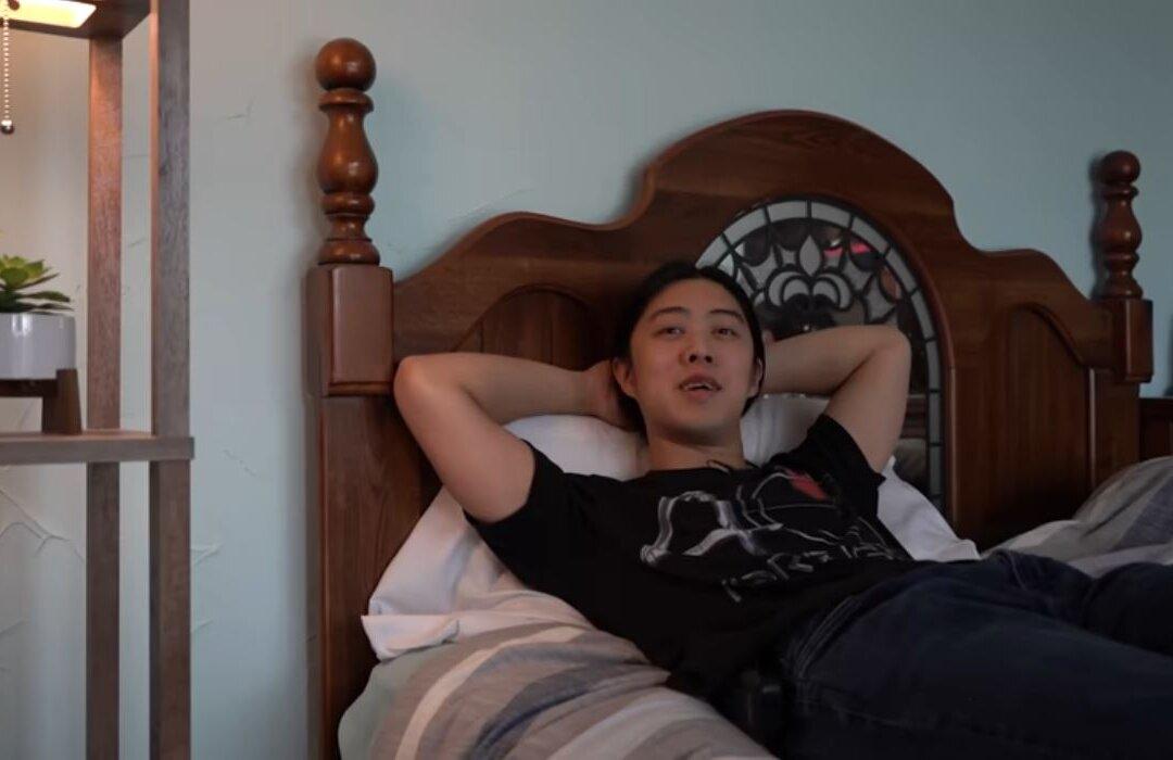 Minimalist Morning Routine for Calm & Productive Day