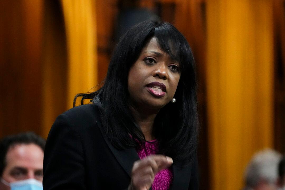 MP Says She Hopes GoFundMe’s Cancellation of Convoy Fundraiser ‘Was Not Politically Influenced’