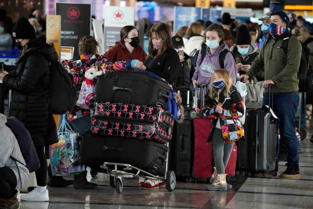 Transportation Department Proposes New Rules for Airline Refunds Amid Surge of Complaints