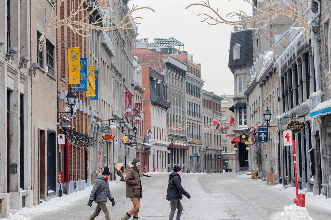 Canadians Less Trusting of Governments, Politicians as Pandemic Drags On: Poll