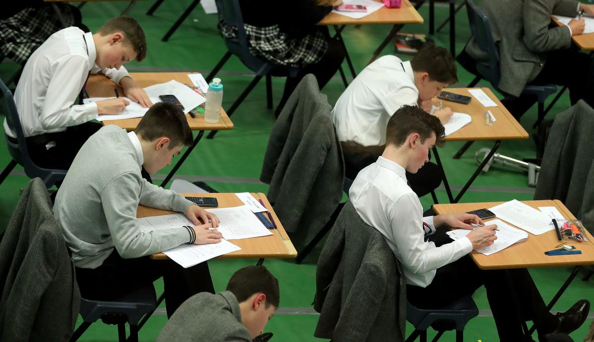 Drop in Top Grade GCSE Results as Students Return to Pre-Pandemic Assessment