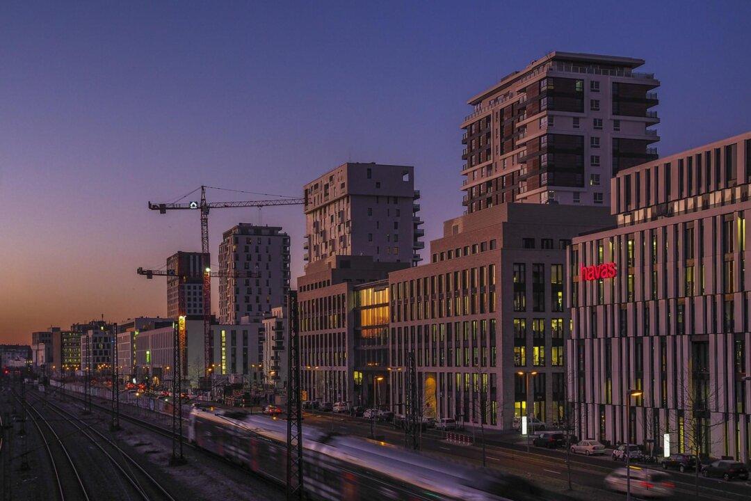 Commercial Property Sales Slowed in Spring 2022 as Rising Interest Rates Deterred Buyers