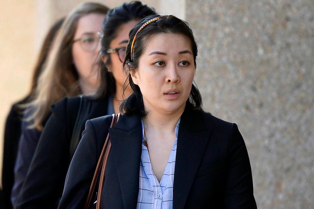 Deal Delayed With Chinese Heiress Acquitted in Ex’s Killing